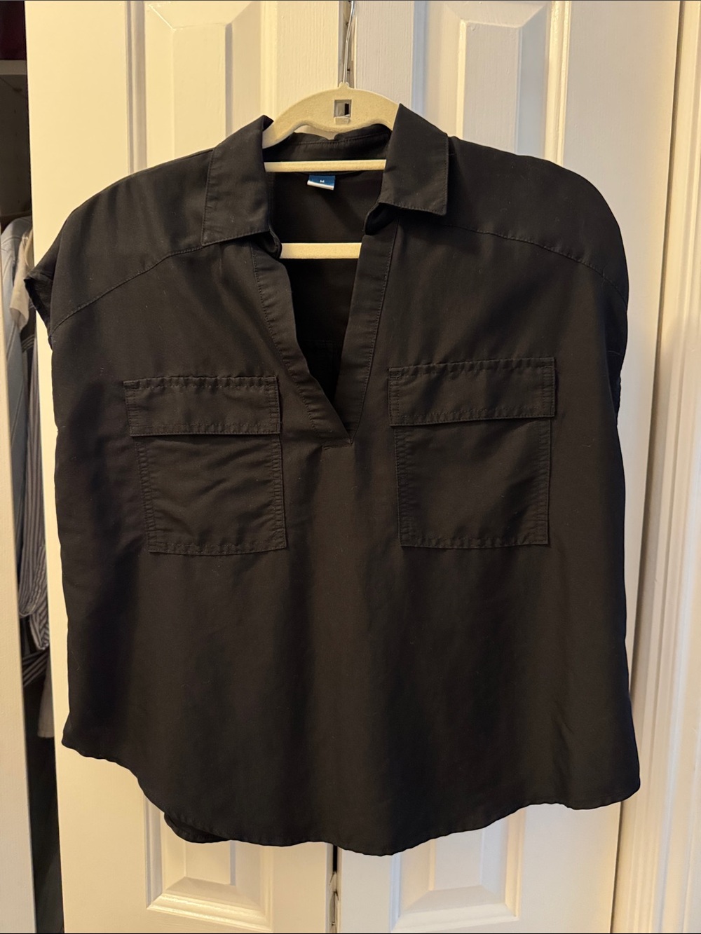 Old Navy Women’s Black Collared Utility Pocket Short Sleeve Blouse